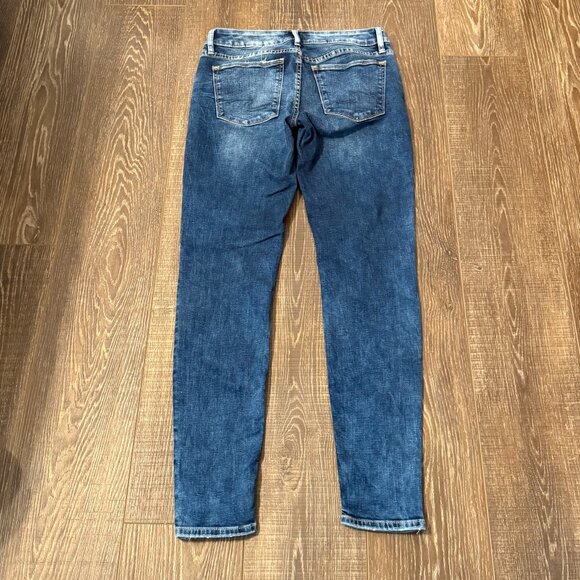 Silver Suki Skinny Slightly Distressed Jeans – Size 30x31 - Picture 4 of 14
